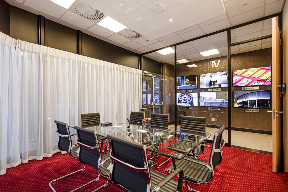 IBV Gold Cape Town studio photo 3